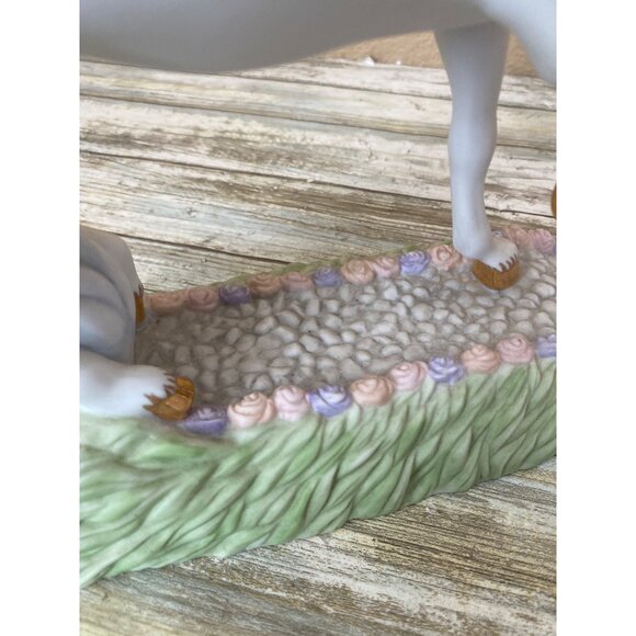 Princeton Gallery Wedding Bells Unicorn 2000 Fine Porcelain Figurine - No Box - Picture 8 of 14